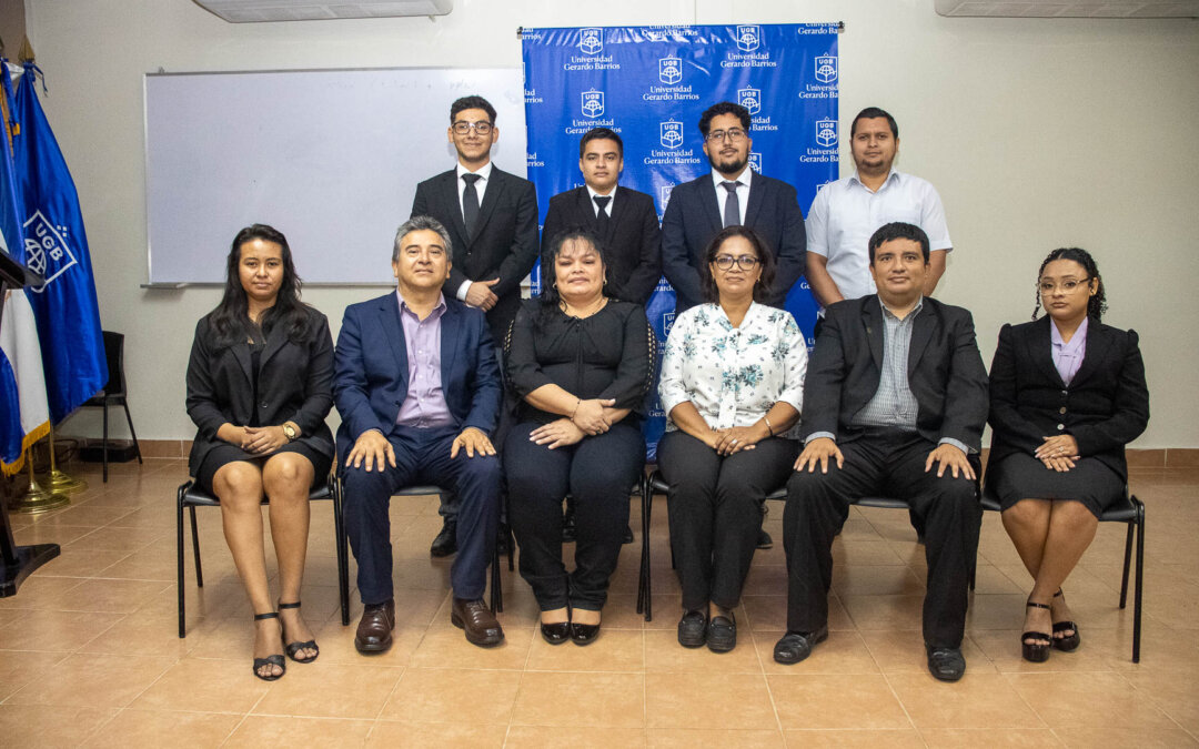 Defensa de Pasantías de Estudiantes de Tecnología: Un Paso hacia el Futuro Profesional