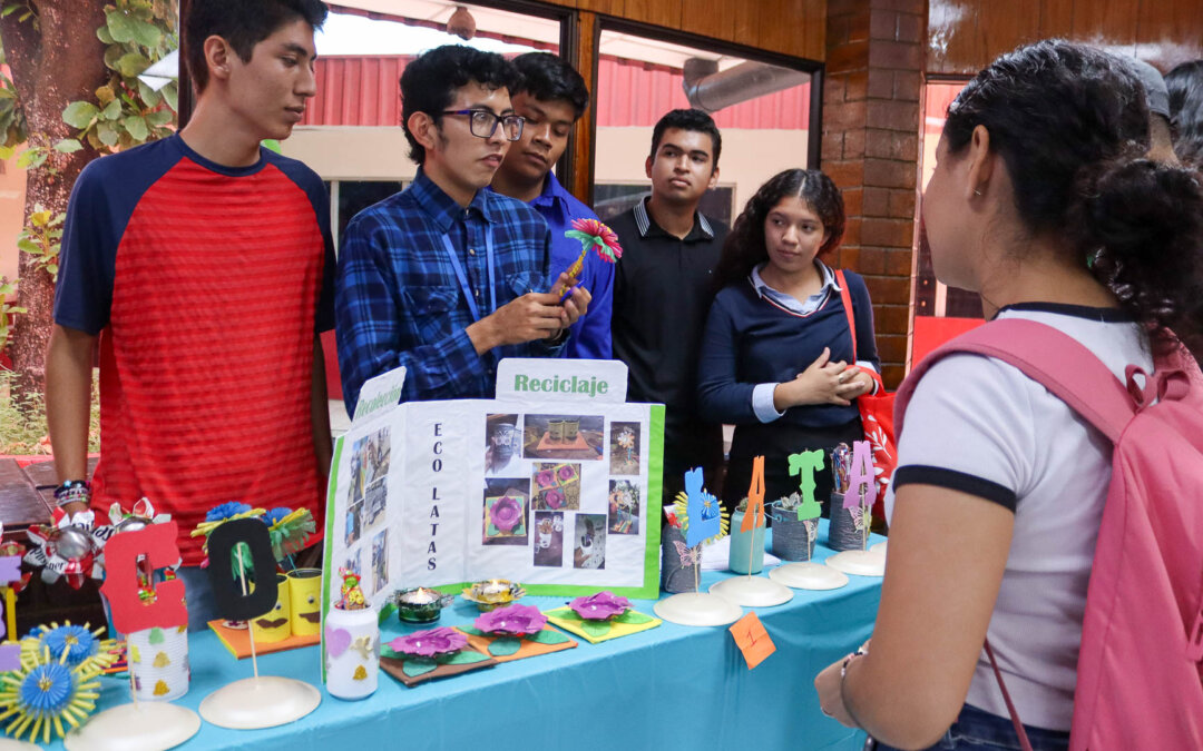 Proyecto Eco Vida: Impulsando el Reciclaje y la Conciencia Ambiental