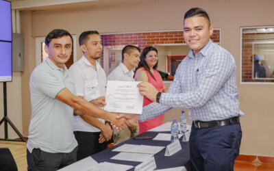 Graduación del Curso «Formación en Didáctica General y en Didáctica de la Matemática» de la UGB y Fundación CONSCIENTE