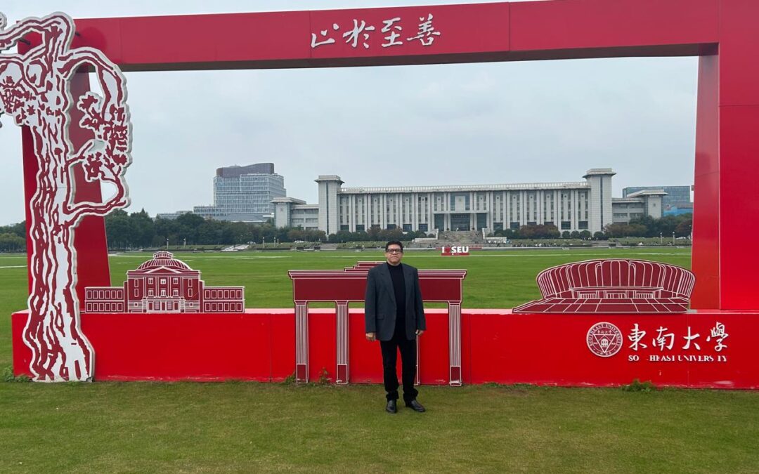 Rector de la UGB fortalece vínculos académicos internacionales en la República Popular de China