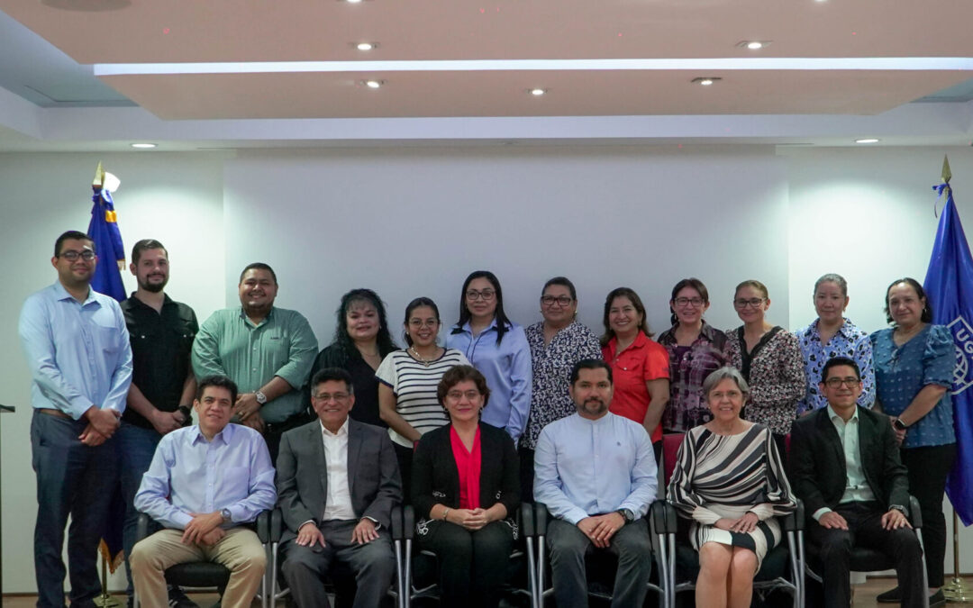 UGB presenta los resultados de la primera fase del Programa Ejecutivo de Liderazgo