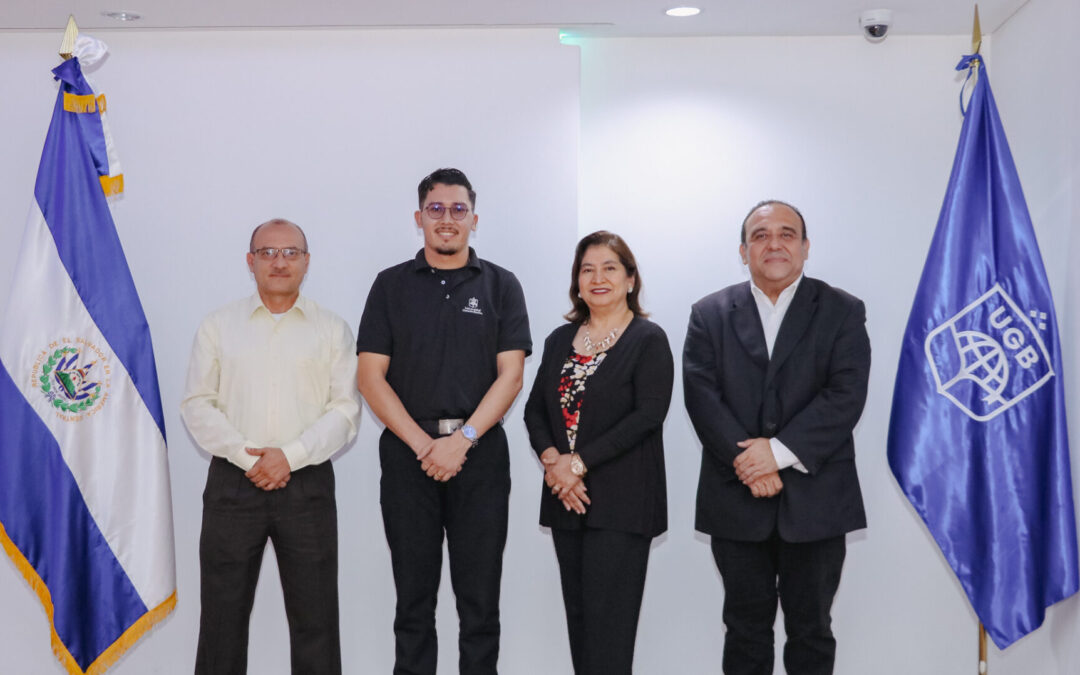 UGB despide a estudiante que representará a la institución en Congreso Iberoamericano en México