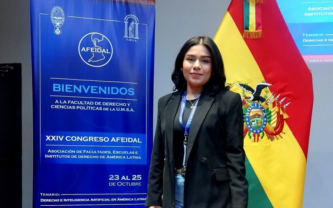 UGB destaca en Congreso Latinoamericano de Derecho en Bolivia.