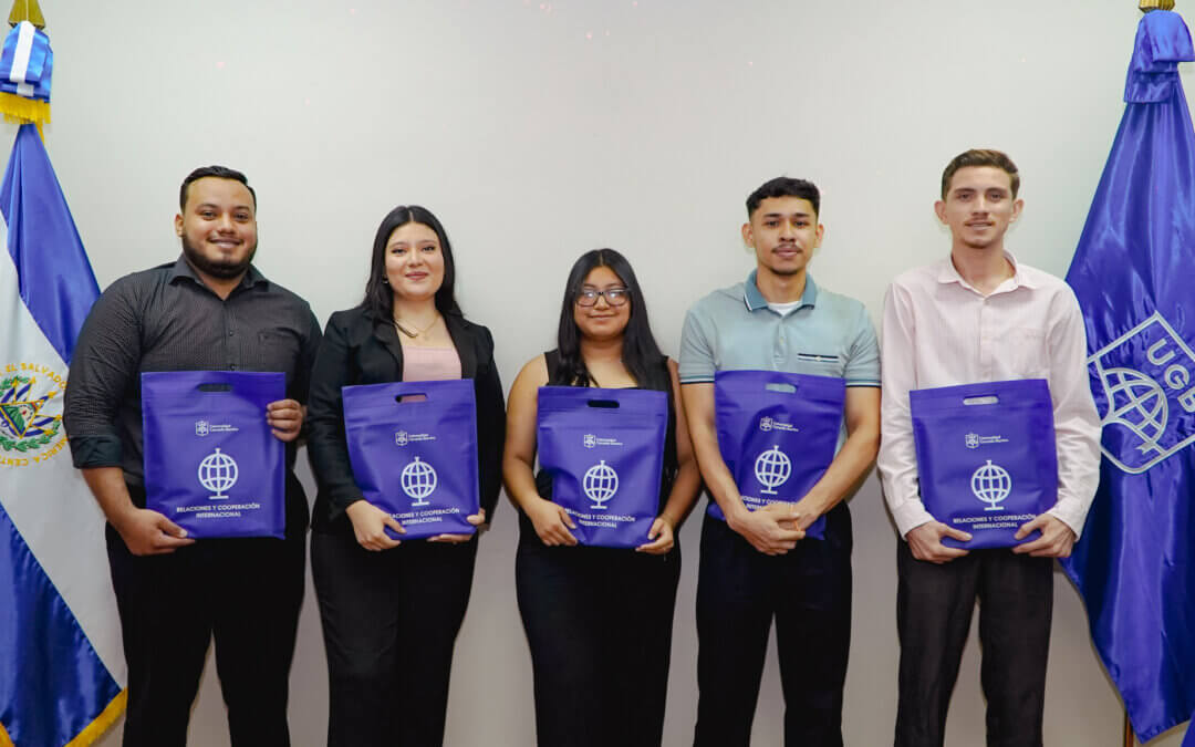 UGB impulsa la movilidad internacional de estudiantes de Licenciatura en Idioma Inglés